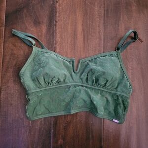 NWT Pink Victoria's Secret Green Flower Mesh Bralette